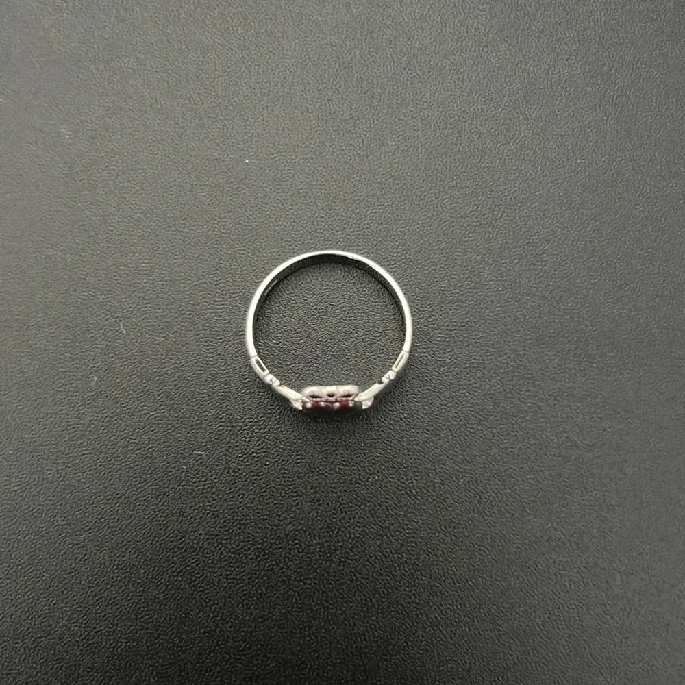 Claddagh Ring - Picture 3 of 9